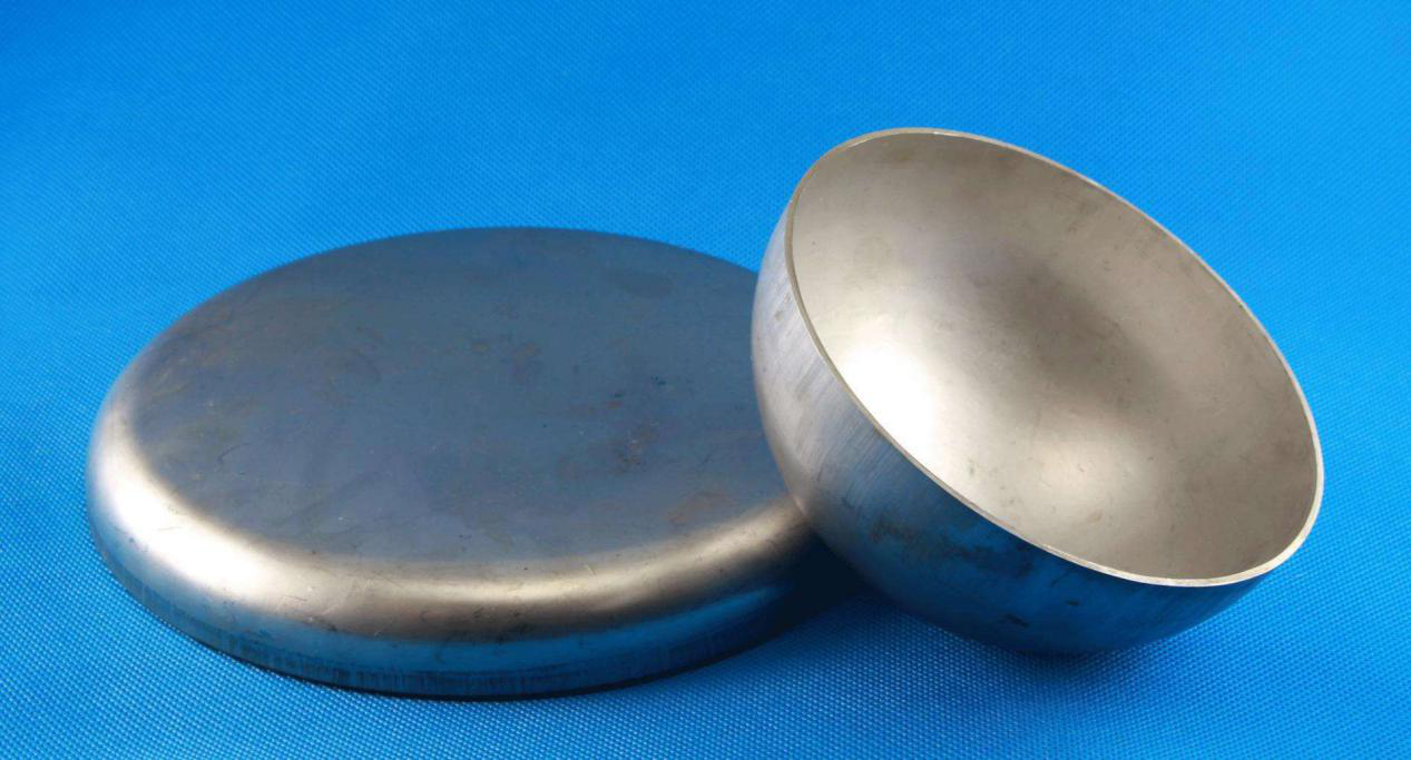 封(feng)頭在使用(yong)中注意的(de)要點