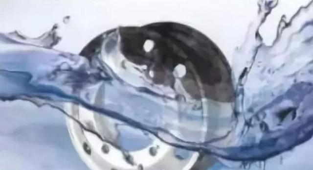 鑄造與(yu)鍛造的區别，90%的(de)車友都不知道(dào)